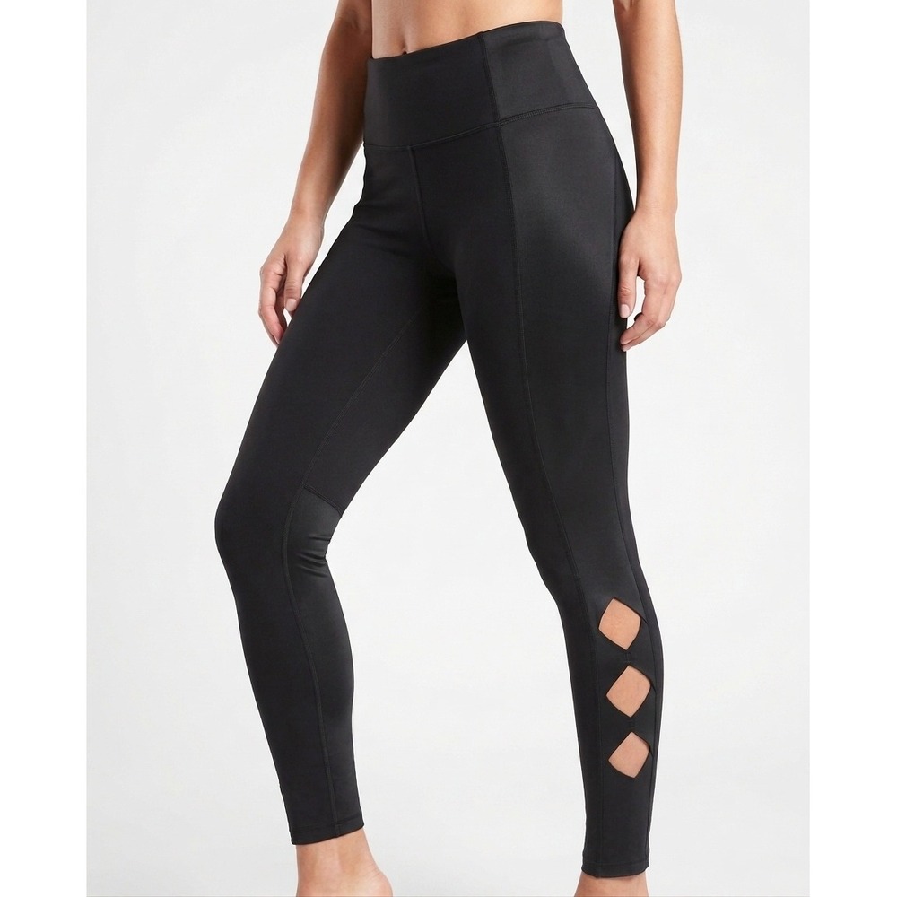Athleta Mind Over Matter Black Lattice Cutout High Rise 158847 - Small